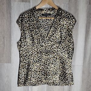 🛍Kasper Womens 12 Sleeveless‎ Blouse X Pattern Black Gold V Neck Empire Flowy